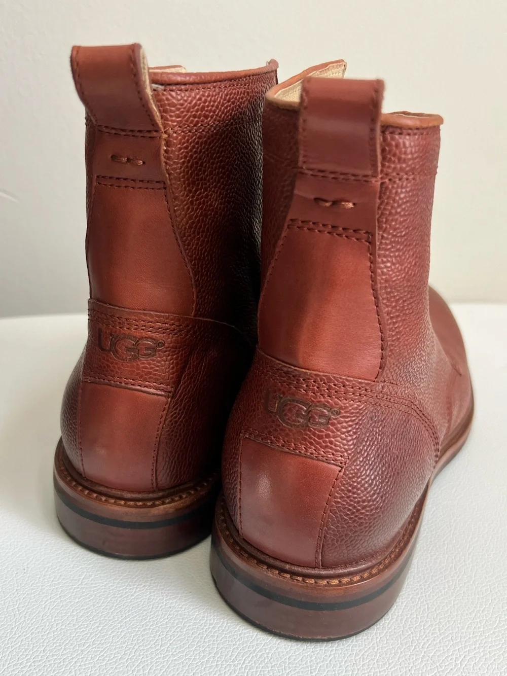 UGG Men's Chestnut Brown Lace-Up Leather Work Boots Size 11